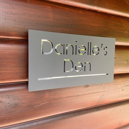 ドンカスターDanielle'S Denアパートメント エクステリア 写真